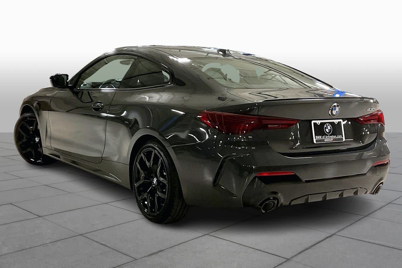 Used 2026 BMW 430i Coupe w/ M Sport Package RWD image 12