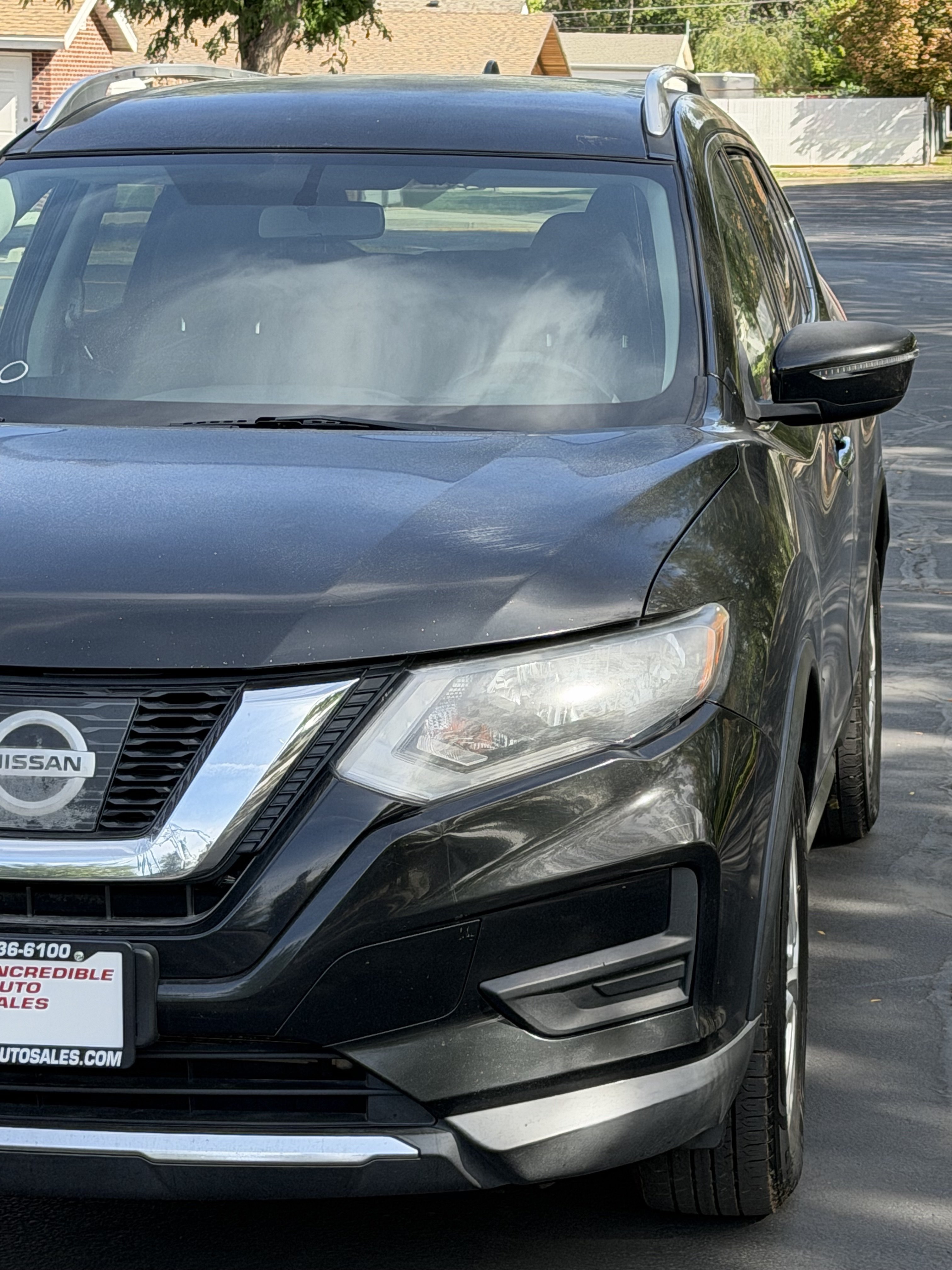 Used 2017 Nissan Rogue SV AWD/4WD image 11