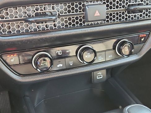 Used 2024 Honda HR-V Sport image 15