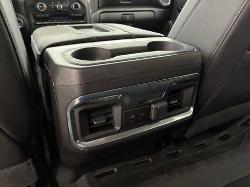 Used 2022 Chevrolet Silverado 2500 LTZ w/ LTZ Convenience Package AWD/4WD image 19