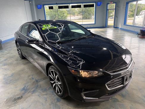 Used 2018 Chevrolet Malibu LT w/ True North Edition FWD image 7