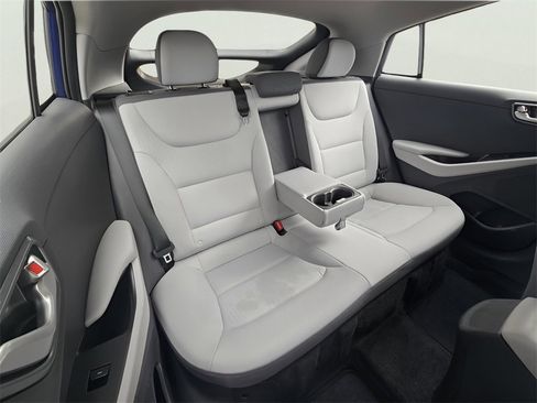 Used 2022 Hyundai Ioniq SE image 20