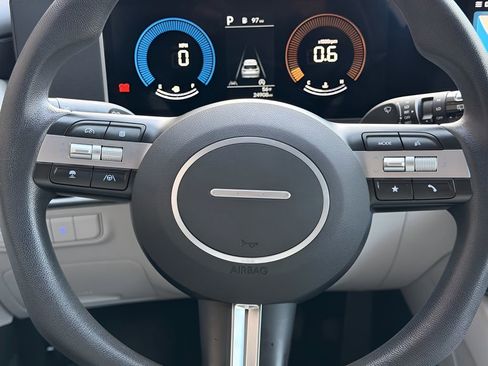 Certified 2025 Hyundai Tucson SEL image 33