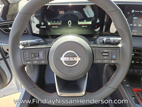 New 2026 Nissan Kicks SR image 10