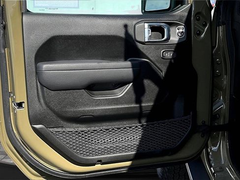 New 2025 Jeep Wrangler Sport S image 30