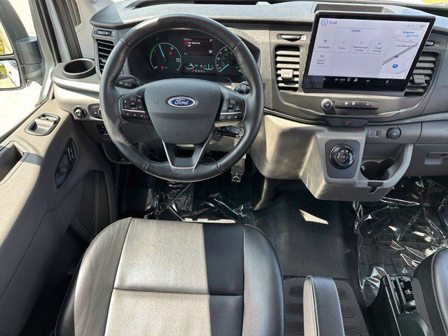 Used 2023 Ford E-Transit Medium Roof RWD image 12