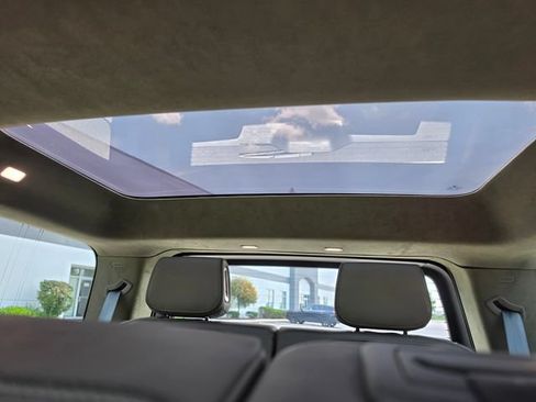 Used 2023 Rivian R1S Launch Edition AWD/4WD image 54