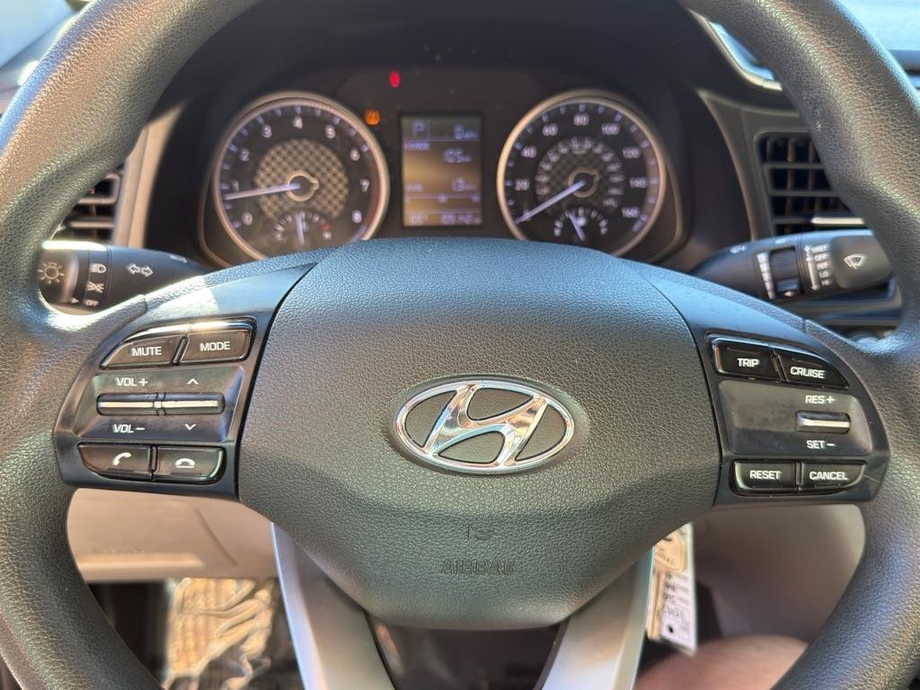 Used 2019 Hyundai Elantra SE FWD image 26