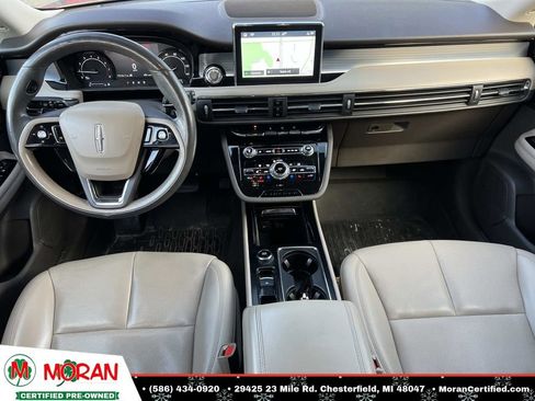 Used 2021 Lincoln Corsair Standard w/ Equipment Group 101A image 13