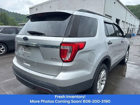 Used 2017 Ford Explorer 4WD image 6