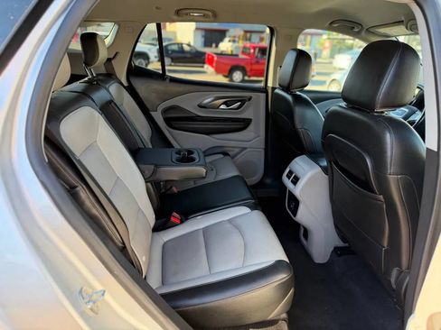 Used 2020 GMC Terrain SLT w/ Preferred Package AWD/4WD image 32