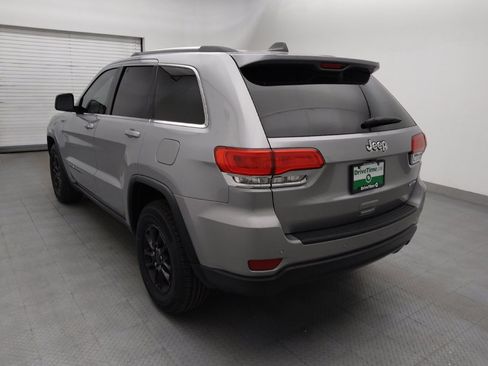 Used 2018 Jeep Grand Cherokee Laredo RWD image 5