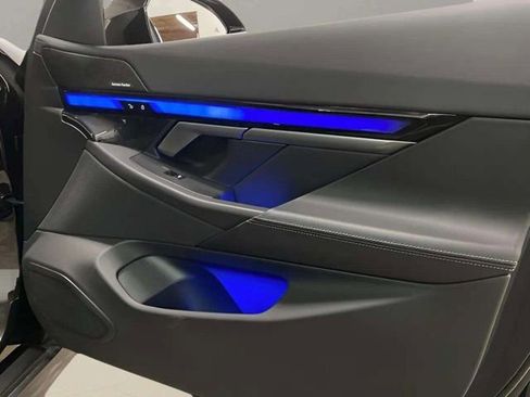 Used 2025 BMW i5 eDrive40i image 72