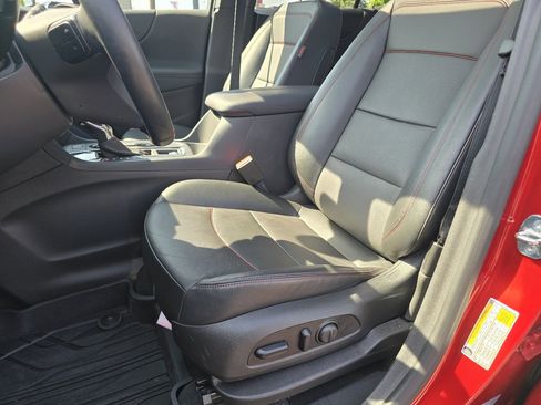 Certified 2023 Chevrolet Equinox RS w/ RS Leather Package FWD image 33