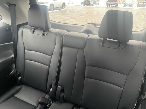 Used 2021 Honda Pilot Special Edition image 19