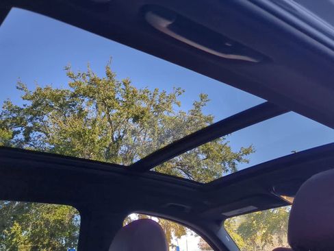 Used 2024 BMW X5 sDrive40i w/ M Sport Package image 22