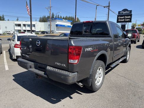 Used 2011 Nissan Titan PRO-4X AWD/4WD image 3