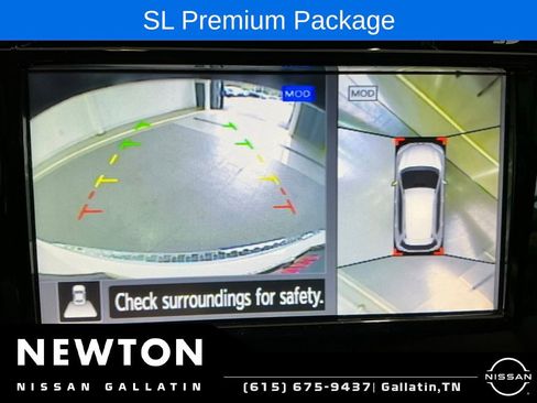 Used 2016 Nissan Rogue SL w/ SL Premium Package FWD image 9