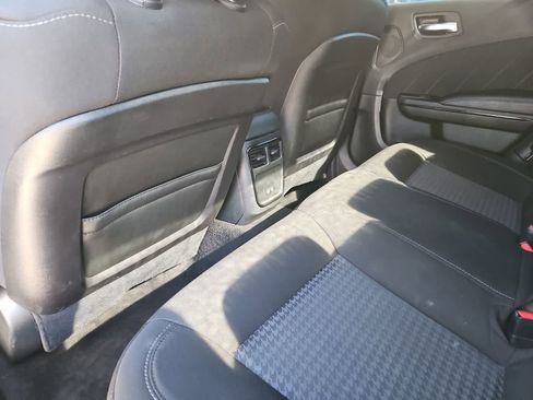 Used 2022 Dodge Charger R/T w/ Harman/Kardon Audio Group image 19