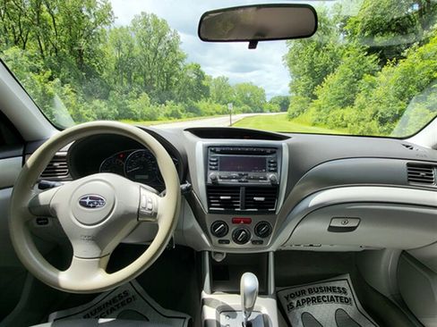 Used 2010 Subaru Forester 2.5X AWD/4WD image 11