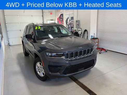Used 2023 Jeep Grand Cherokee Laredo AWD/4WD image 2
