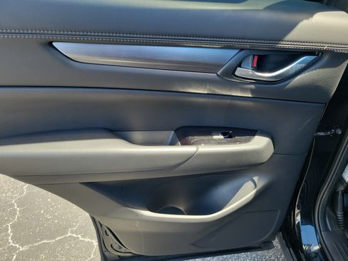 Used 2025 MAZDA CX-5 AWD 2.5 S w/ Preferred Package image 13