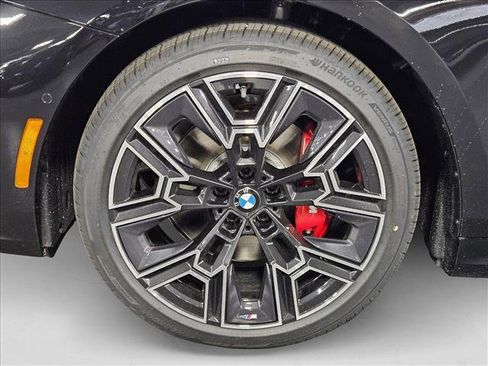 New 2026 BMW 530i w/ Executive Package image 10