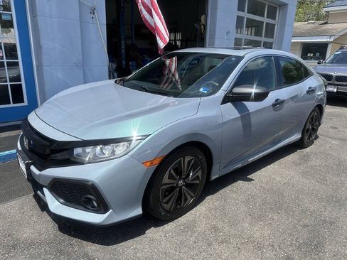 Used 2018 Honda Civic EX image 4