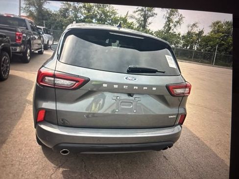 Used 2024 Ford Escape ST-Line Select w/ Tech Pack #2 AWD/4WD image 13
