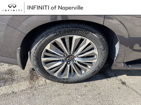 New 2026 INFINITI QX80 Luxe w/ Cargo Package image 32