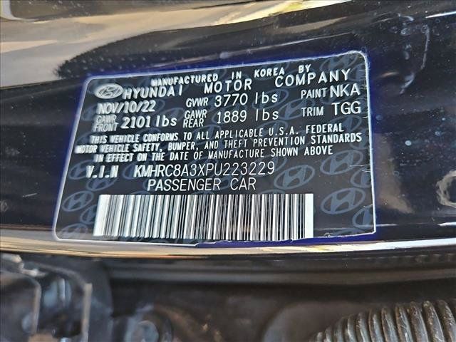 Used 2023 Hyundai Venue SEL FWD image 20
