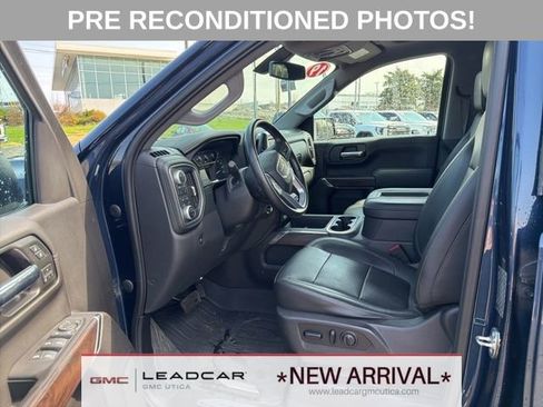 Used 2019 GMC Sierra 1500 SLT w/ SLT Premium Package AWD/4WD image 17