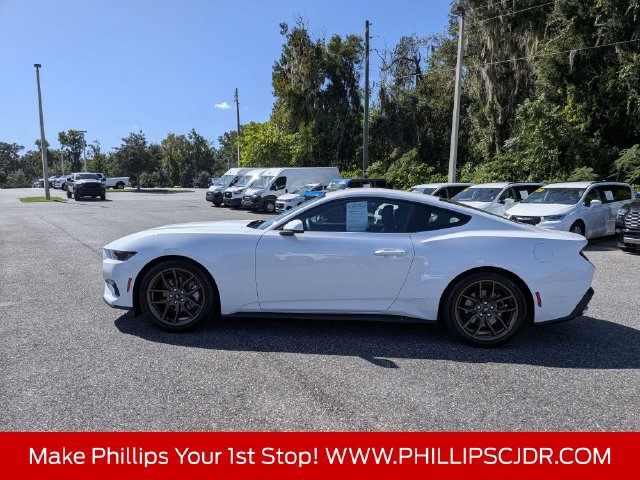 Used 2026 Ford Mustang Premium RWD image 6