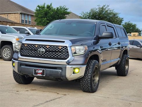 Used 2019 Toyota Tundra SR5 w/ SR5 Upgrade Package AWD/4WD image 10