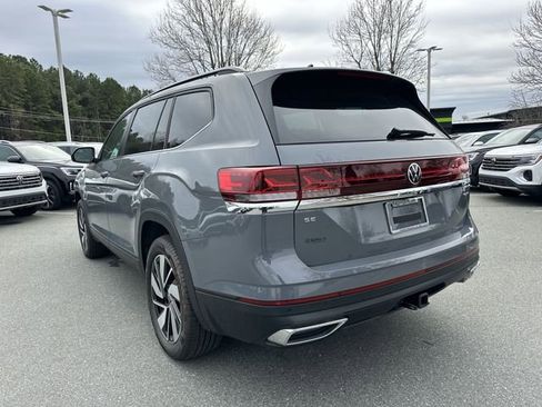 New 2026 Volkswagen Atlas SE image 3