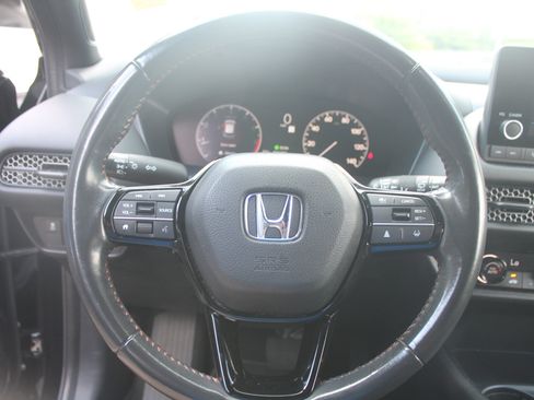 Used 2024 Honda HR-V Sport image 14
