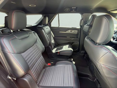 New 2026 Ford Explorer ST-Line AWD/4WD image 20