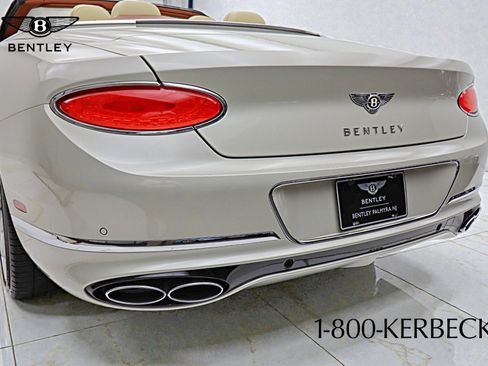 Used 2020 Bentley Continental GT image 21