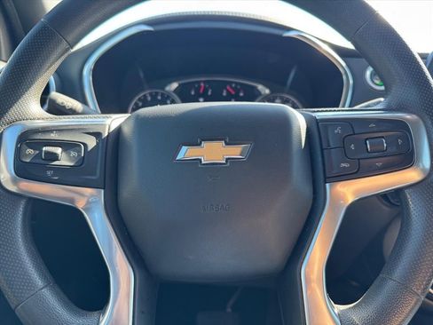 Used 2021 Chevrolet Blazer LT image 17