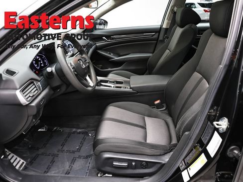 Used 2020 Honda Accord EX image 13