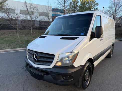 Used 2017 Mercedes-Benz Sprinter 2500 image 14