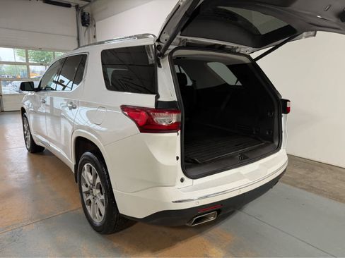 Used 2021 Chevrolet Traverse Premier AWD/4WD image 4