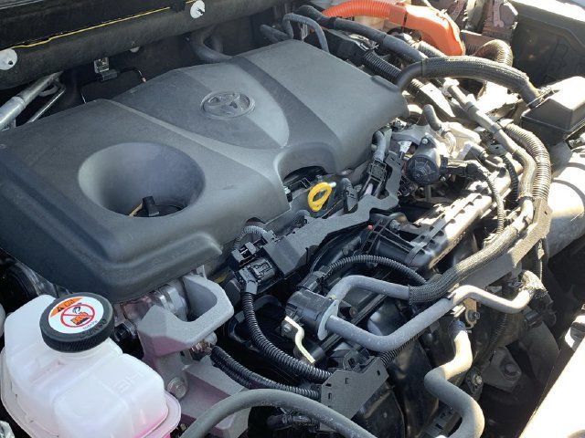 Used 2023 Toyota RAV4 XLE Premium AWD/4WD image 16