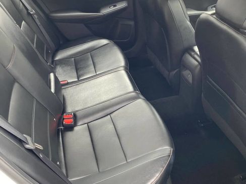 Used 2023 Nissan Sentra SR w/ SR Premium Package FWD image 23