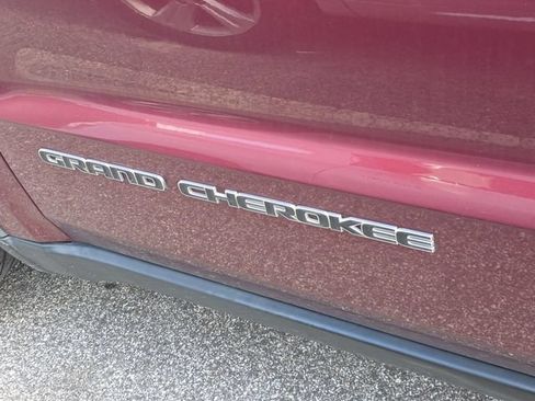 Used 2019 Jeep Grand Cherokee Limited w/ Luxury Group II AWD/4WD image 15