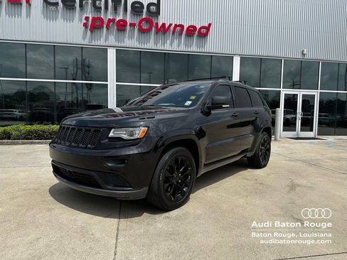 Used 2015 Jeep Grand Cherokee Summit image 1