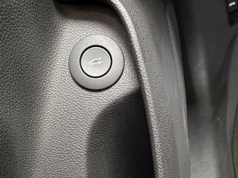 Used 2017 Buick Regal Sport Touring FWD image 26
