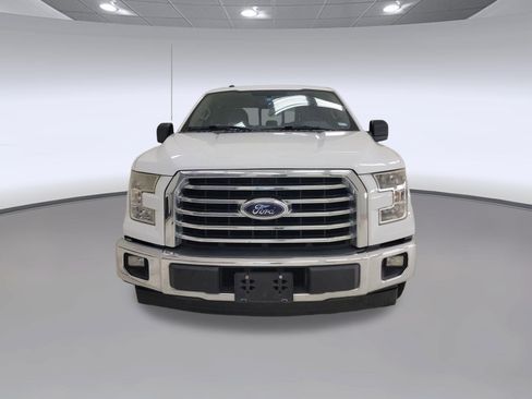 Used 2017 Ford F150 XLT w/ Equipment Group 302A Luxury RWD image 3