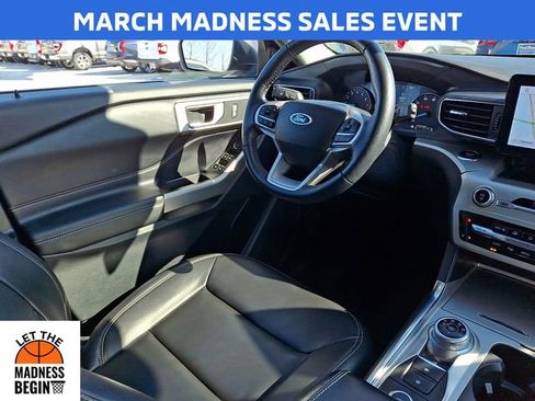 Certified 2022 Ford Explorer XLT w/ Equipment Group 202A image 14