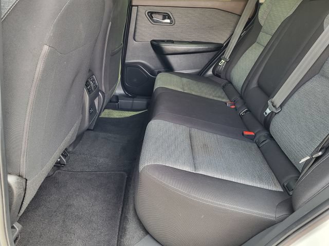 Certified 2023 Nissan Rogue SV FWD image 20